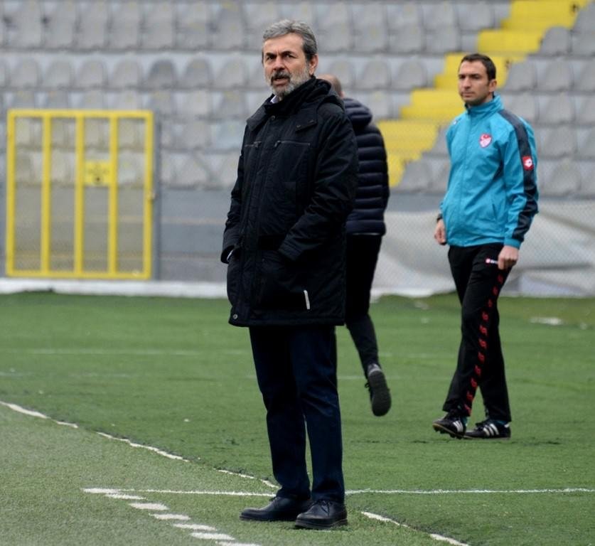 Aykut Kocaman’dan Fenerbahçe açıklaması