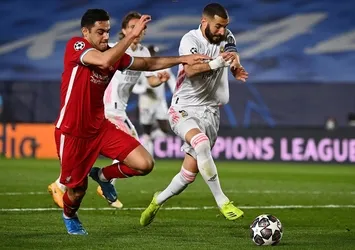 Ozan'lı Liverpool turu zora soktu!