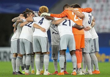 Melbourne City liderliğini sürdürdü!