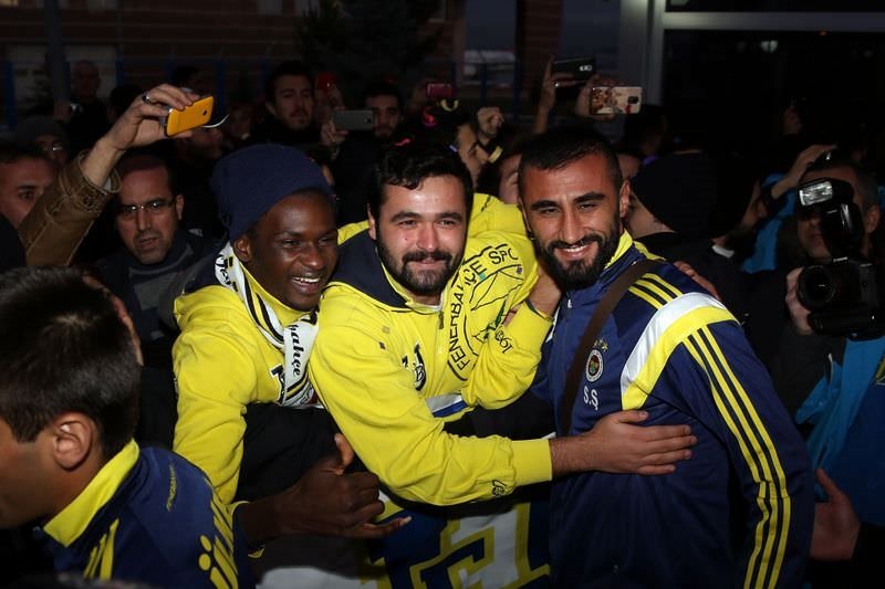F.Bahçe’ye ciritli karşılama