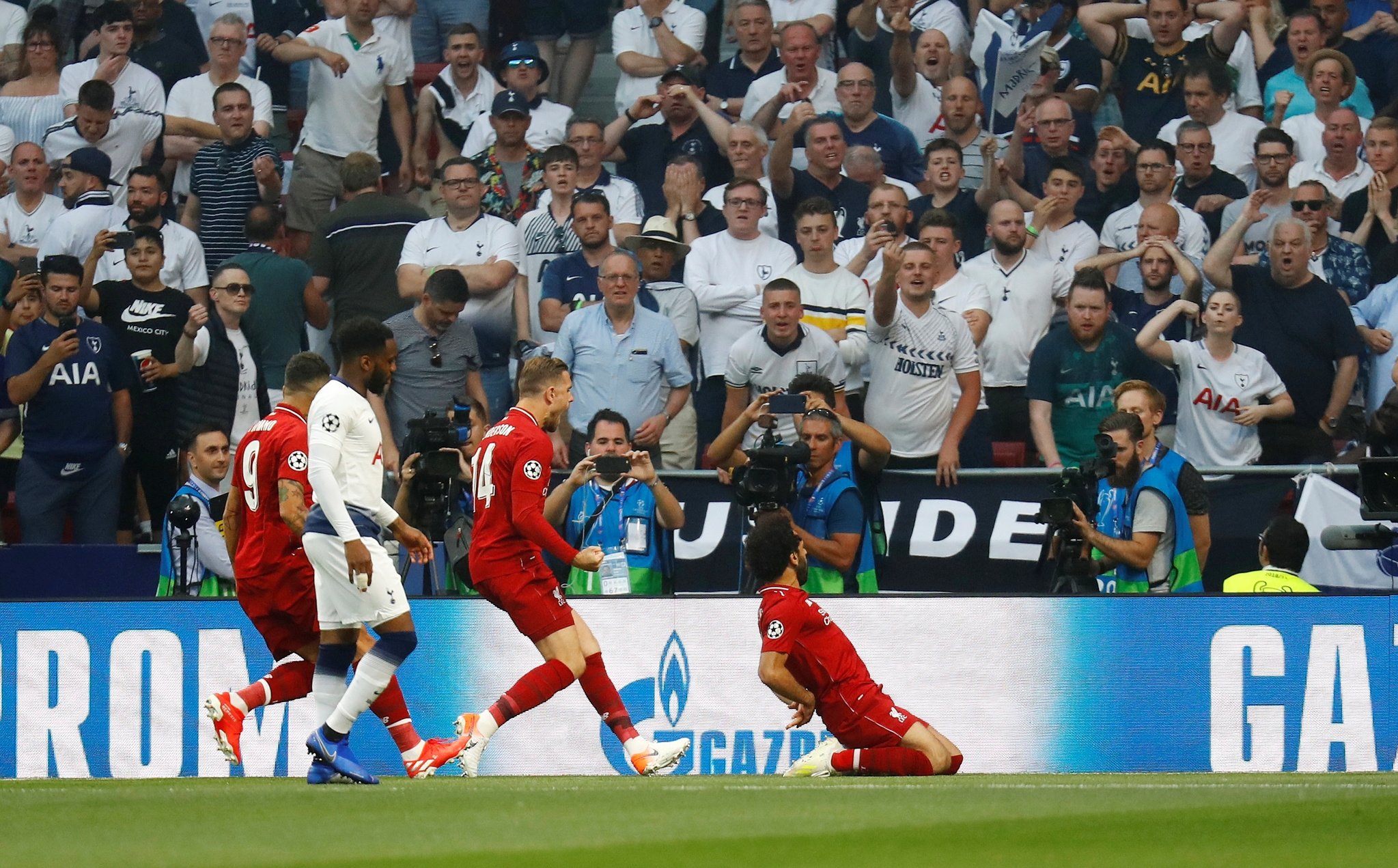 Tottenham Liverpool maçından kareler