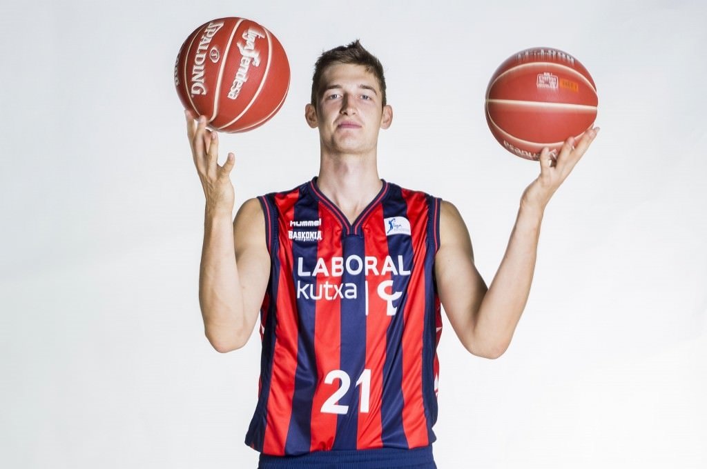 Galatasaray Tibor Pleiss ile anlaştı