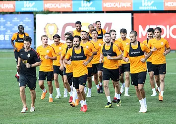 Galatasaray ile Kasımpaşa 29. randevuda