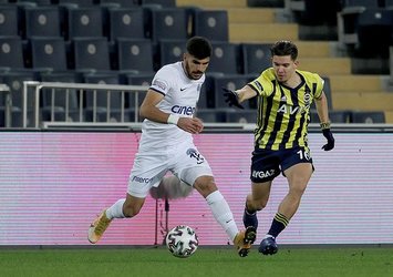 F.Bahçe'den sol bek hamlesi! Resmi görüşmeler...