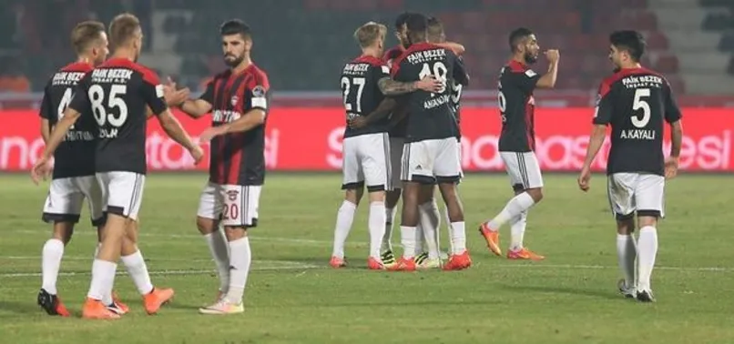 Gaziantepspor, Bursa'yı avladı