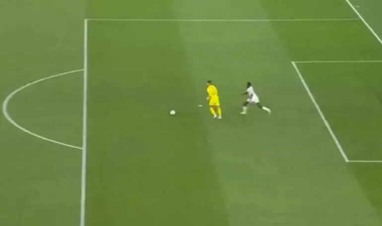 Portekiz Gana maçında Cristiano Ronaldo dondu kaldı! Uyarmak istedi ama... - 1