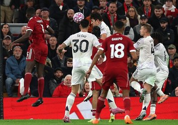 M. United Anfield'da 10 yıl sonra kazandı!