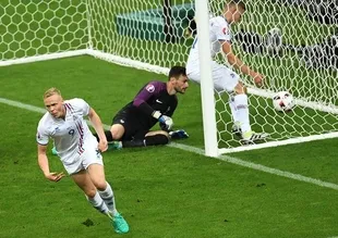 Galatasaray bombaları patlatıyor!