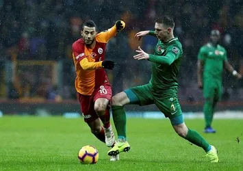 Sahada pas kavgası