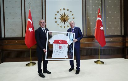 Başkan Recep Tayyip Erdoğan TFF heyetini kabul etti