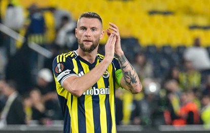 Fenerbahçe’de Skriniar cezalı duruma düştü!