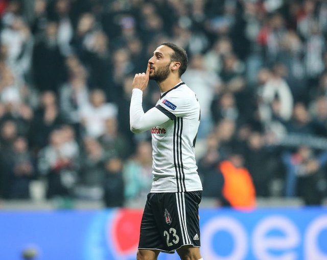 13 takım Cenk Tosun’un peşinde