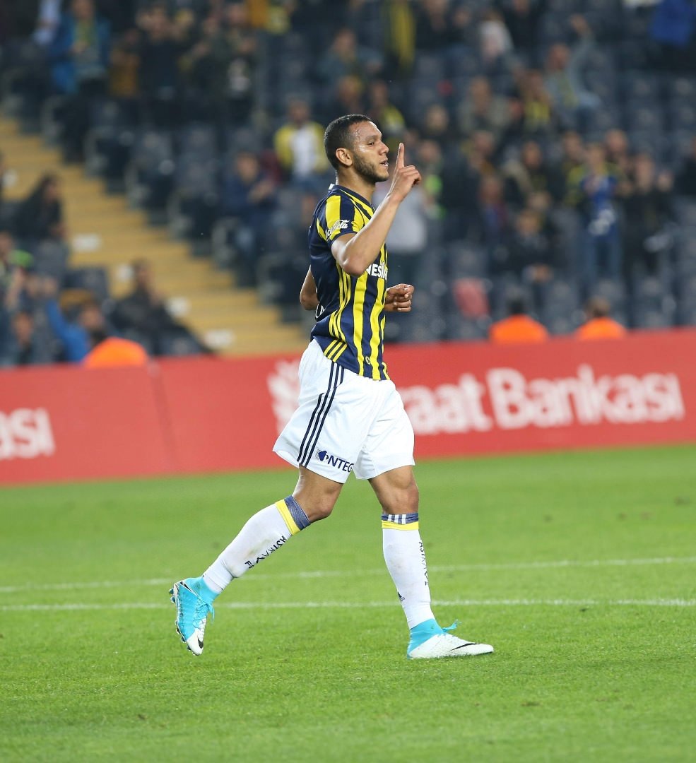 Fenerbahçe’de gidecekler belli oluyor