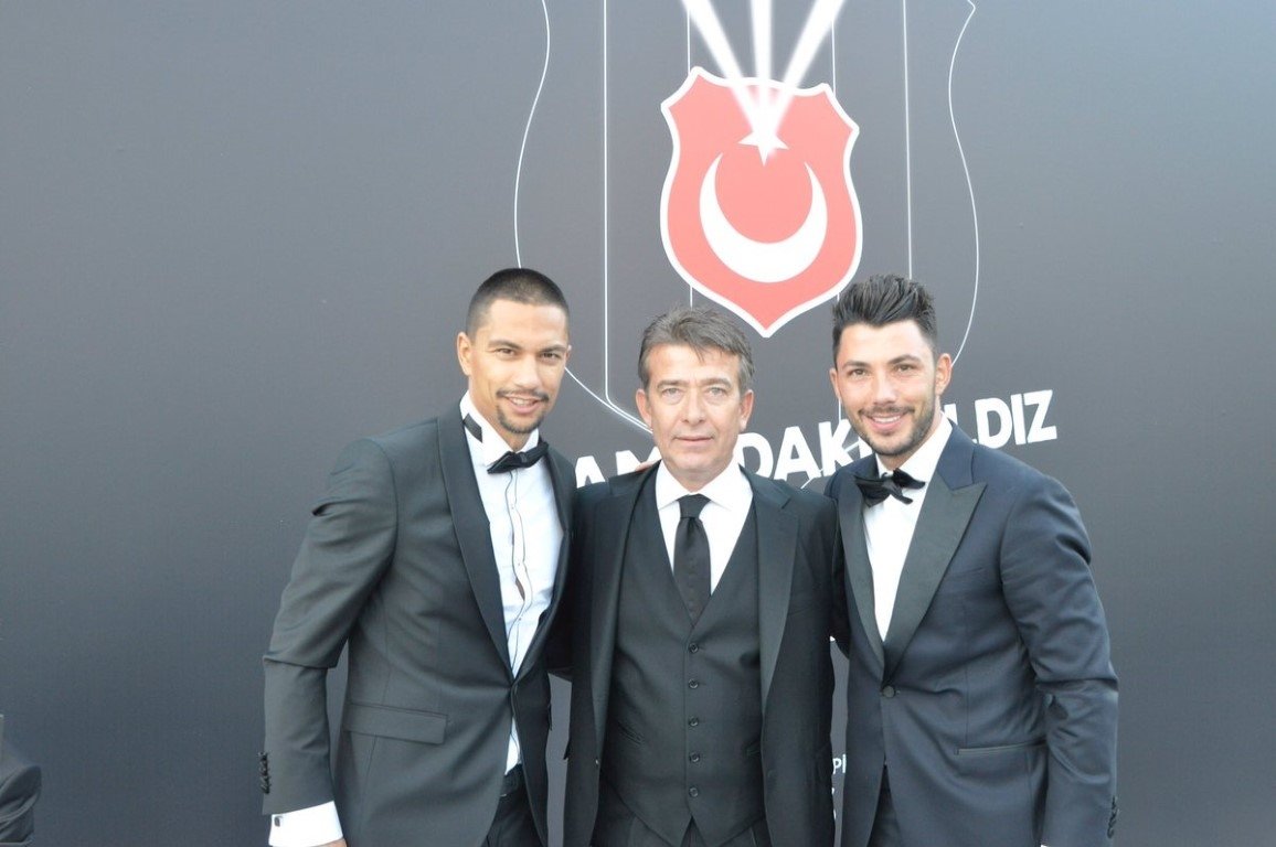 Beşiktaşlı futbolcular kendinden geçti