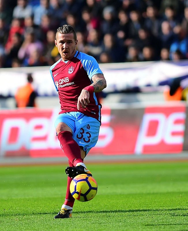 Galatasaray, Trabzonsporlu Kucka’nın peşinde