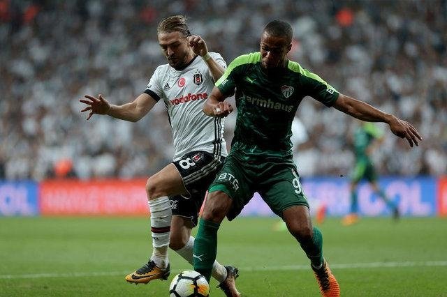 Süper Lig’de kim, ne kadar kazanıyor? İşte maaşlar...
