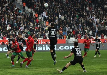Gençlerbirliği deplasmanda 1 puana razı oldu