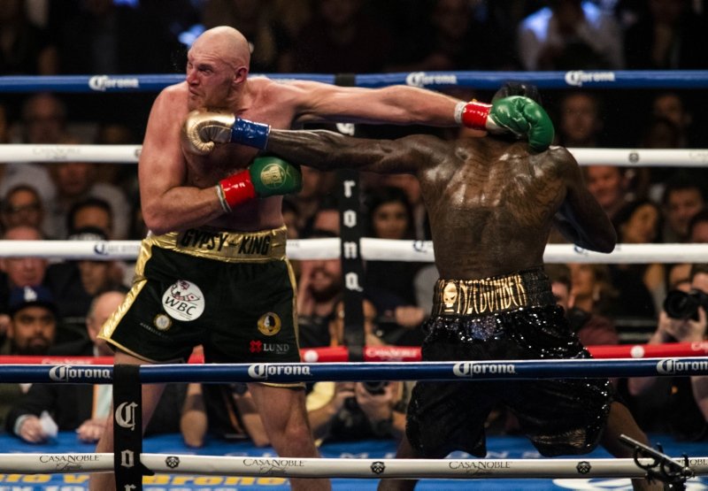 Wilder - Fury maçında şok sonuç! İkisi birden sevindi ama...