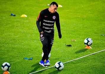 Şili yarı finalde gözler Medel’de