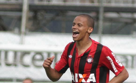 Fenerbahçe’ye yıldız yağacak!