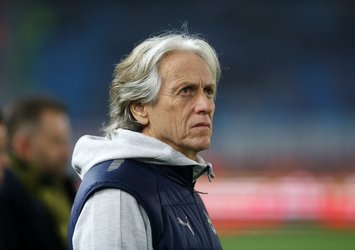 Jorge Jesus'tan takıma uyarı! Derbi öncesi...