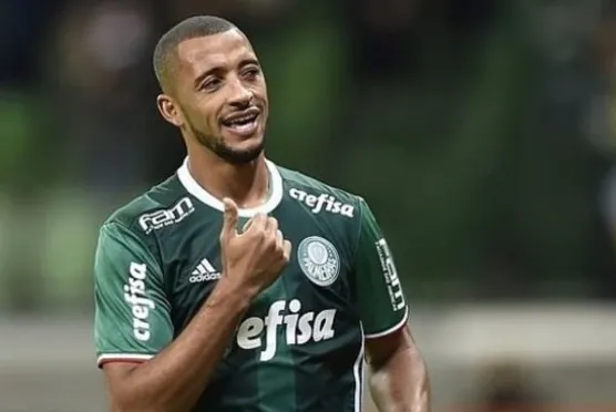 Galatasaray, Vitor Hugo transferini bitirdi