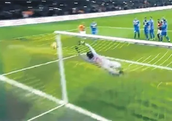 Janssen + Soldado = Maicon