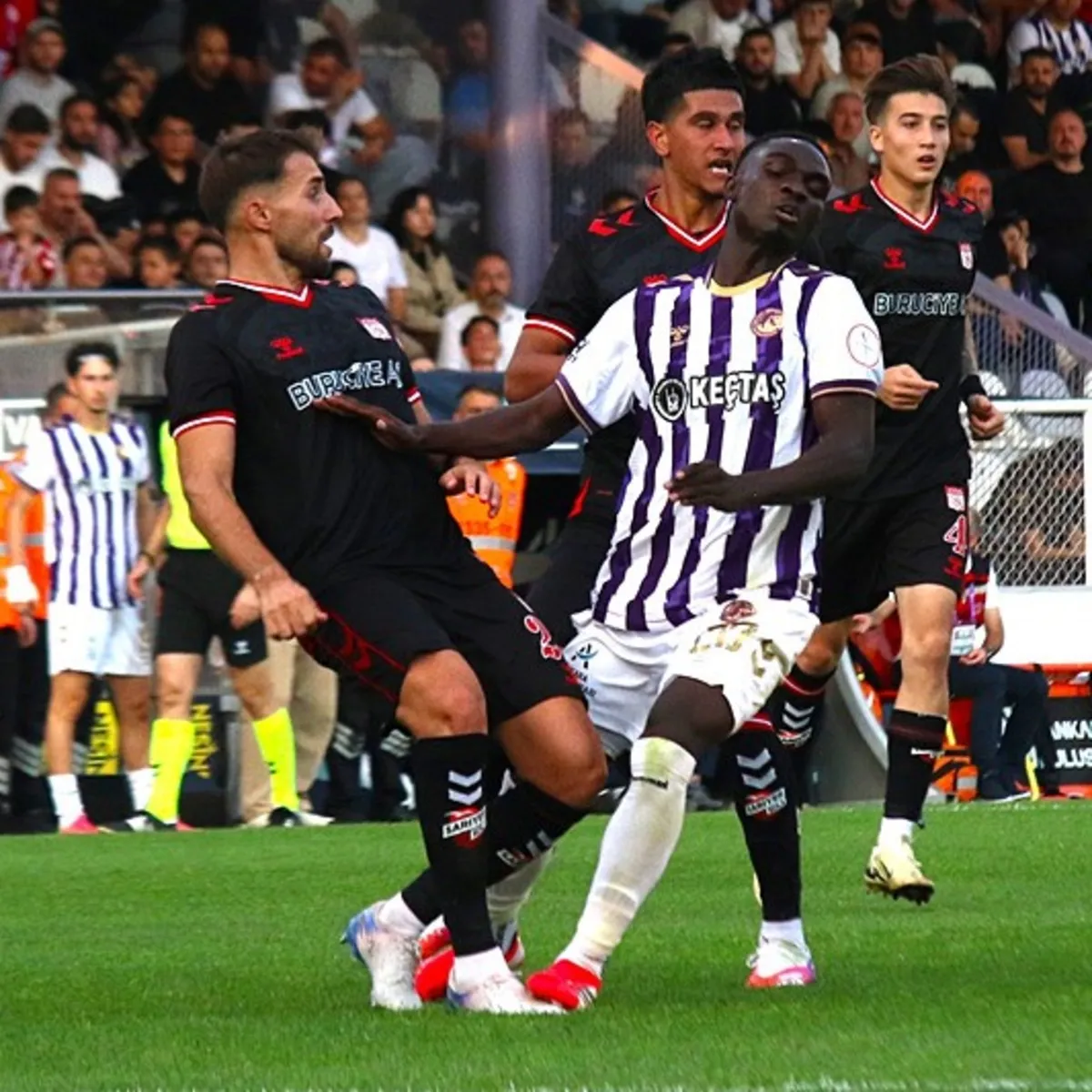 Ankara Keçiörengücü evinde Sivasspor ile berabere kaldı