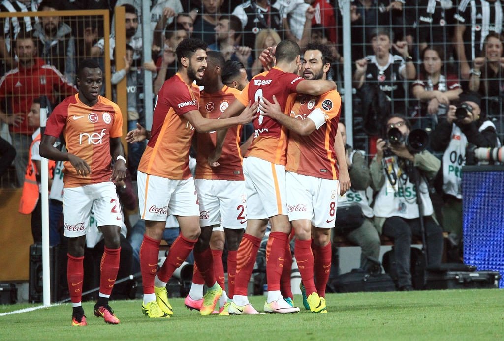 Bruma Twitter’ı salladı!