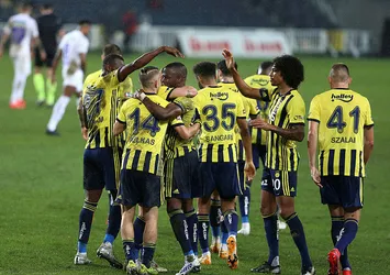 F.Bahçe'nin kamp kadrosu belli oldu!