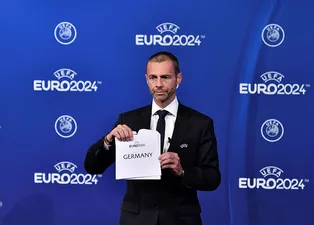 UEFA'dan bir skandal daha!