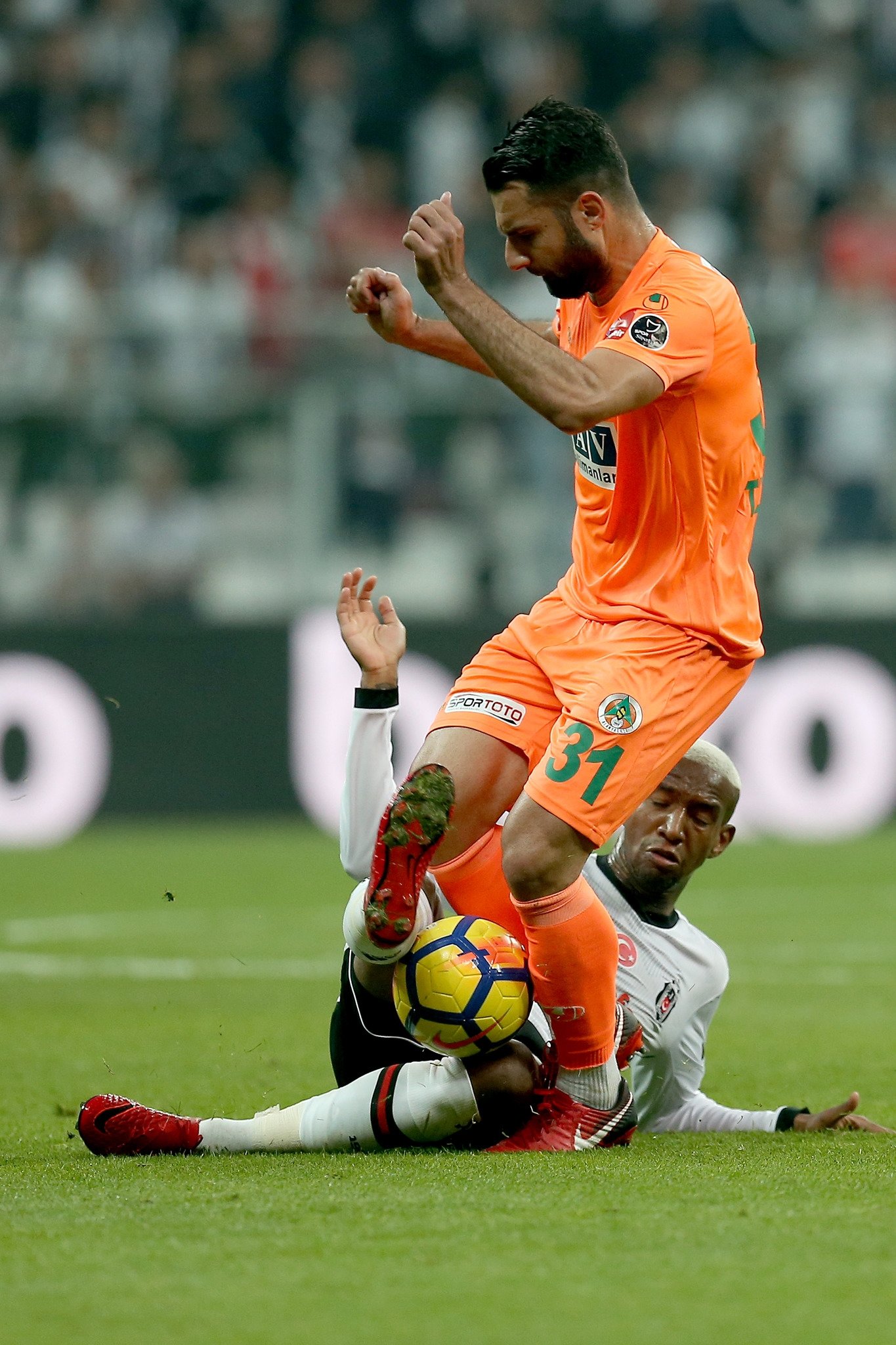 Talisca sosyal medyayı da salladı!