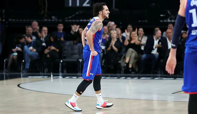 MAÇ SONUCU l Anadolu Efes 104 - 75 Bayern Münih l ÖZET - 3
