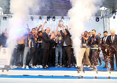 Sarıyer kupasına kavuştu