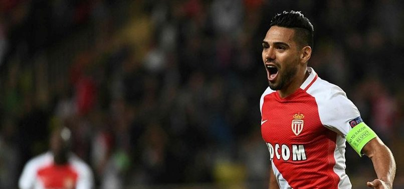 Galatasaray'a Falcao müjdesi! Transfer resmen açıklandı
