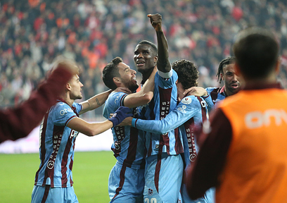 Onuachu, Tekke’yi solladı!