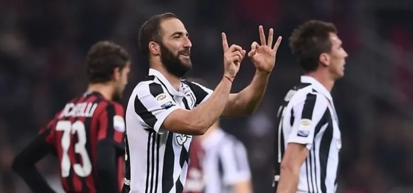 Milan - Juventus maçında gülen Torino ekibi!