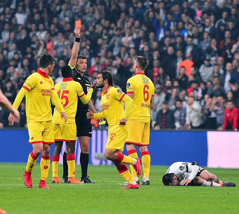 Başakşehir Avrupa’nın zirvesinde