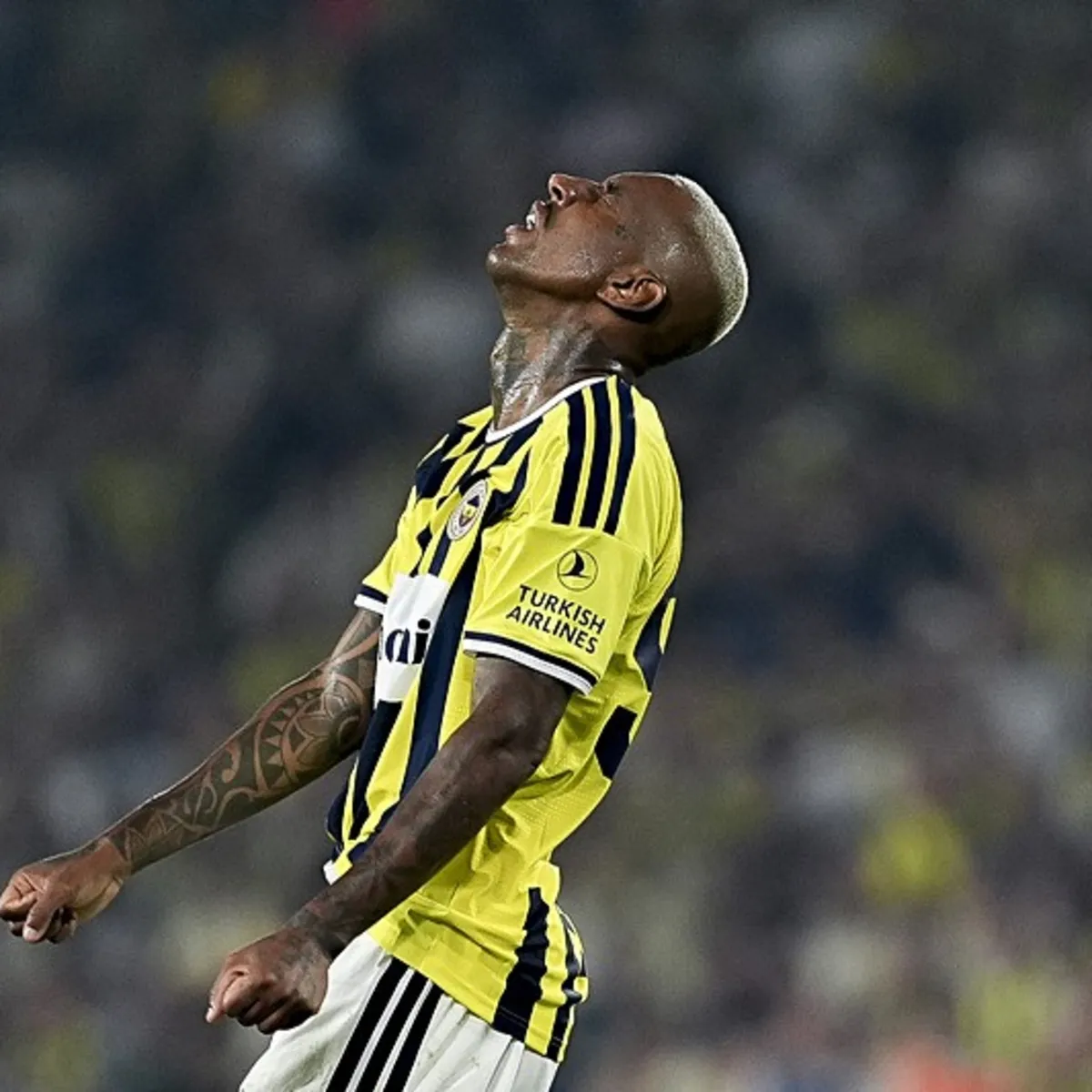 Fenerbahçe'den ayrılık açıklaması! Anderson Talisca...