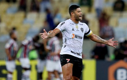Hulk’un Atletico Mineiro-Santos maçında çektiği şut gündem oldu