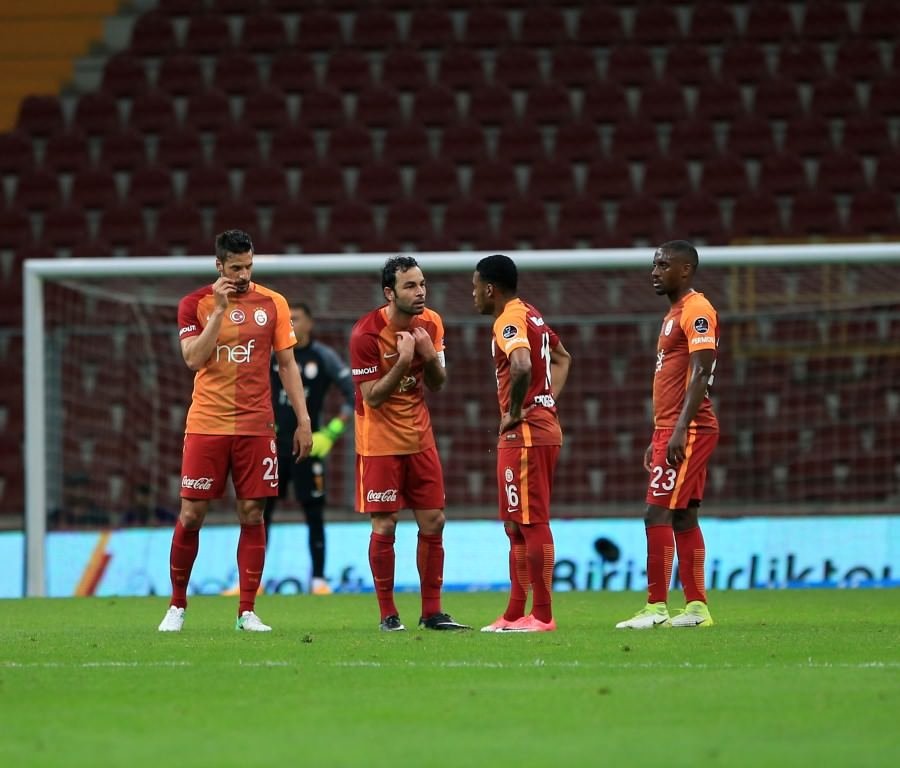 Xavi olacaktı yalan oldu!