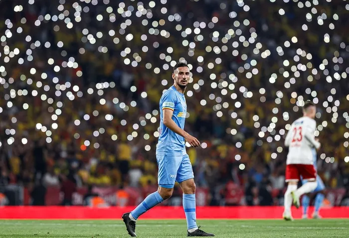 Galatasaray transferde hız kesmiyor! 2 imza daha yolda - 4