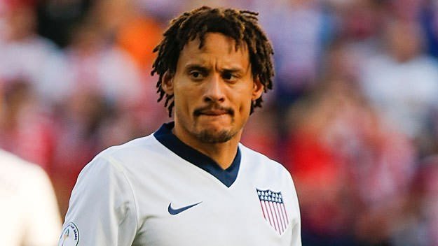 Sözleşmesiz yıldızlar