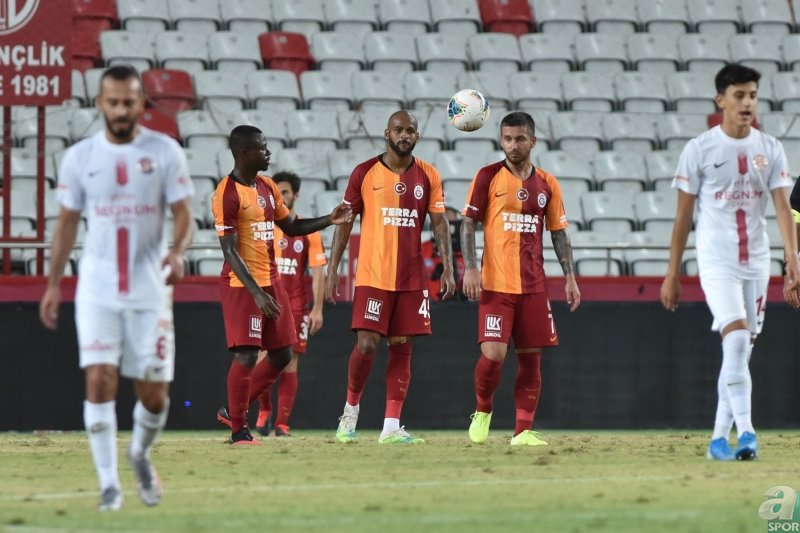 Galatasaraylı yıldıza sert sözler! Gidecekler listesinde adı 1. sırada