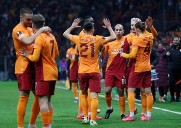 G.Saray'da ilk ayrılık gerçekleşiyor!