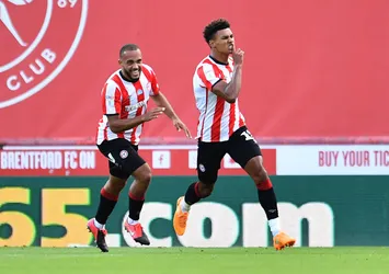 Brentford play-off finaline adını yazdırdı!