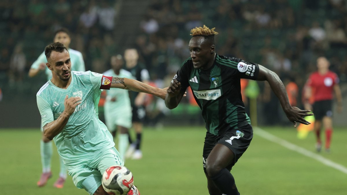 BEŞİKTAŞ TRANSFER HABERİ: Gökhan Sazdağı Kayserispor'a veda etti! BEŞİKTAŞ TRANSFER HABERİ: Gökhan Sazdağı Kayserispor'a veda etti!