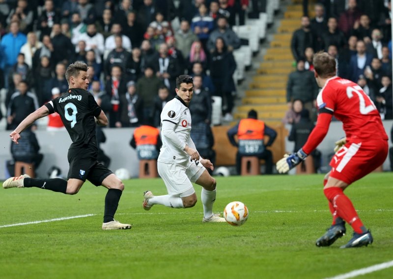 Beşiktaş - Malmö maçından kareler