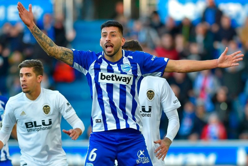 Fenerbahçe’de Skrtel’in yerine o isim geliyor!