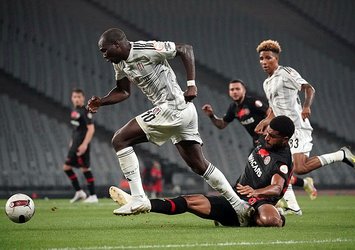 Beşiktaş penaltı kazandı! İşte o pozisyon